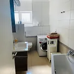 Appartement Interassist 2 *